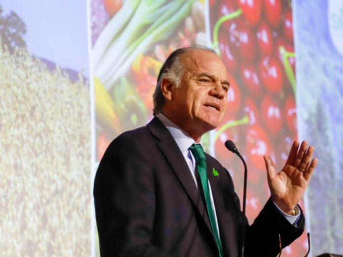 “Hay que buscar grandes acuerdos”