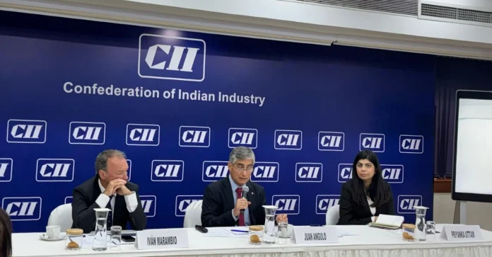 Reunion-con-CII-2 Desafíos para el sector frutícola: Más que solo aranceles