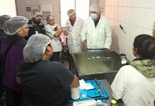 Impulsan gira técnica para fortalecer la producción caprina lechera en Atacama