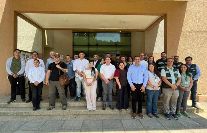 Representantes de Planteles Avícolas de la Biobío participan en Seminario sobre riesgo de influenza aviar