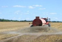 Bruselas propone suspender los aranceles a la importación de fertilizantes nitrogenados Bruselas propone suspender los aranceles a la importación de fertilizantes nitrogenados