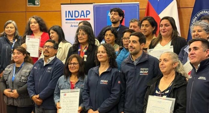 INDAP y la Seremi de Salud entregaron 31 resoluciones sanitarias a productores campesinos de La Araucanía