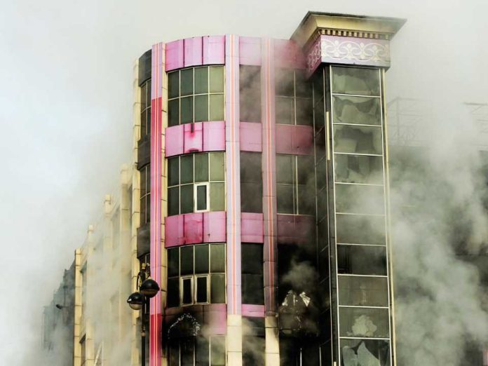 Los incendios forestales elevan exigencias y condiciones en pólizas para los activos empresariales