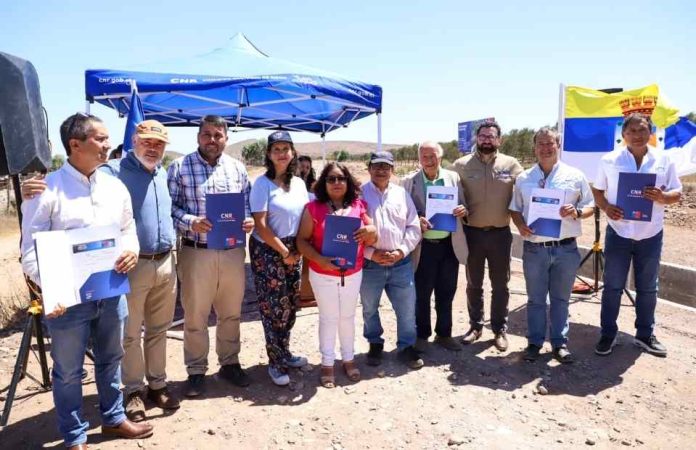 Ministerio de Agricultura entrega bonificaciones por más de $5.360 millones a regantes de la Provincia de Limarí