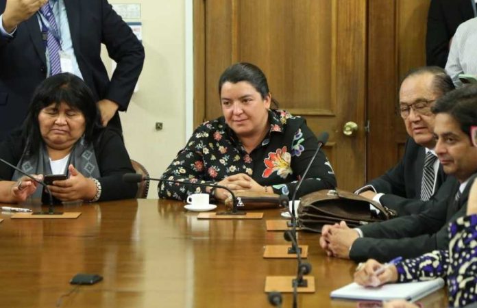 Conflicto en Medio Oriente aumenta presión al agro: Comisión de Agricultura advierte fuerte alza en precio de insumos y pide al Gobierno evaluar apoyo