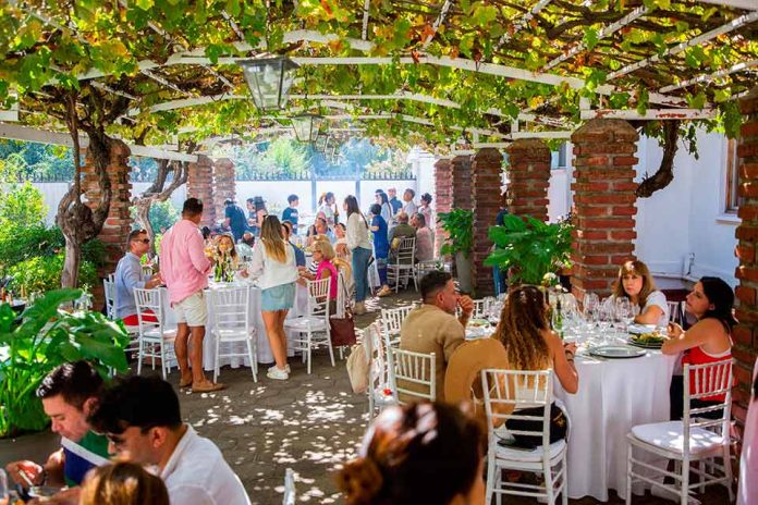 Fiesta de la Vendimia 2026 en Colchagua: eventos temáticos, fiestas para solteros y una proyección de 150 mil visitantes