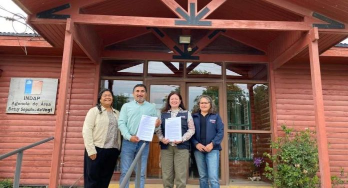 INDAP y Municipalidad de Chile Chico fortalecen la agricultura familiar campesina con firma de convenio PRODESAL