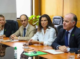 Ministro Campos y subsecretario Venezian se reúnen con directiva de la Sociedad Nacional de Agricultura