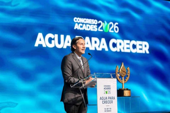 Sello Empresa Hídricamente Responsable (EHR) llega a Chile y fue lanzado oficialmente en el Congreso ACADES 2026 Sello Empresa Hídricamente Responsable (EHR) llega a Chile y fue lanzado oficialmente en el Congreso ACADES 2026