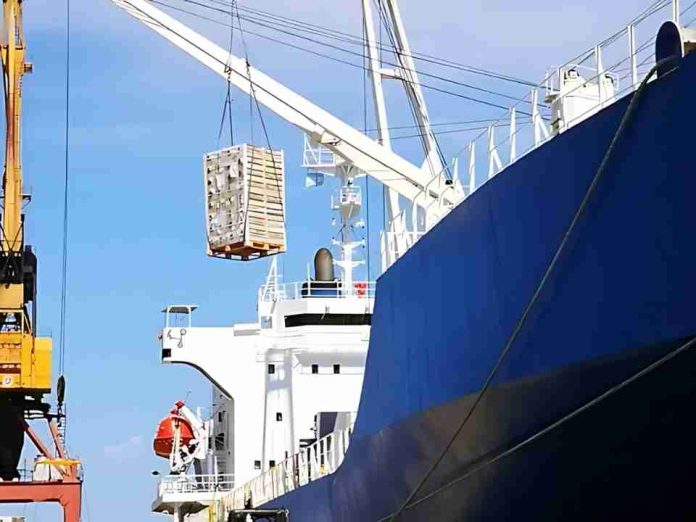 Argentina | Efecto Irán: Exportadores de fruta tuvieron que pagar 9,1% más caro los fletes al puerto