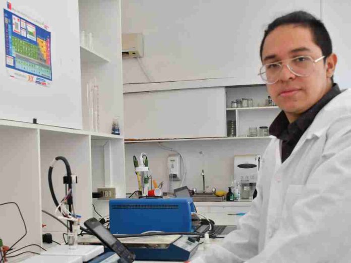 Estudiante Unapino crea sensor que detecta contaminantes en productos cárnicos