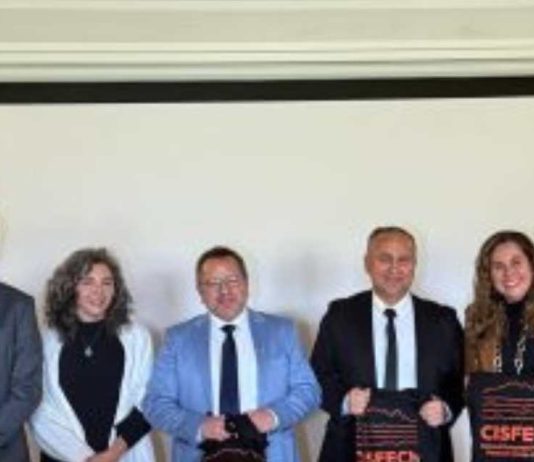 Lanzan en Valdivia centro de excelencia ANID dedicado al estudio de los suelos y sus funciones ecosistémicas