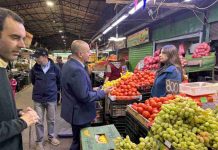 Más de 3.700 personas de ferias libres han participado en capacitaciones de la defensoría del contribuyente