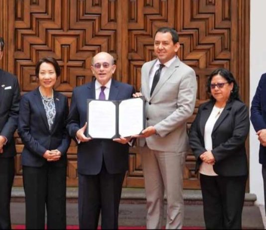 Perú logra acceso para la carne de ave y cerdo a Singapur