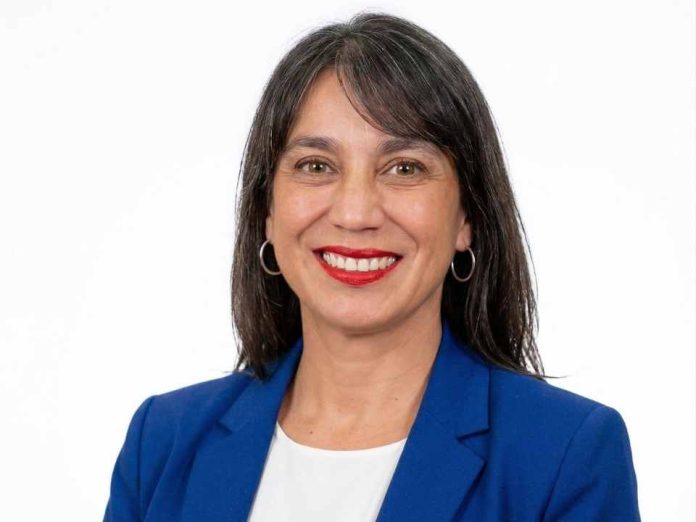 Romy Weinborn Académica Facultad de Medicina Veterinaria y Agronomía Universidad de Las Américas