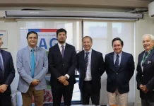 Frutas de Chile se reúne con director nacional del SAG Frutas de Chile se reúne con director nacional del SAG
