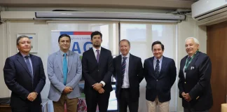Frutas de Chile se reúne con director nacional del SAG Frutas de Chile se reúne con director nacional del SAG