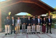 Subsecretario Francesco Venezian se reúne con pisqueros y reafirma respaldo del Gobierno al desarrollo del sector