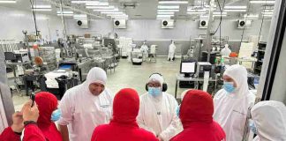 Autoridades del Trabajo visitaron Cecinas Llanquihue y reforzaron el diálogo con el sector productivo