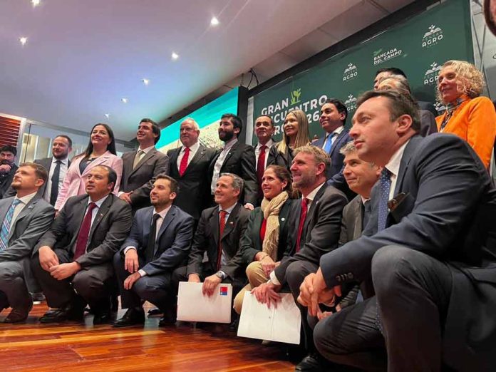 Bancada del Campo y Pensar Agro impulsan agenda para fortalecer productividad y modernización agrícola Bancada del Campo y Pensar Agro impulsan agenda para fortalecer productividad y modernización agrícola