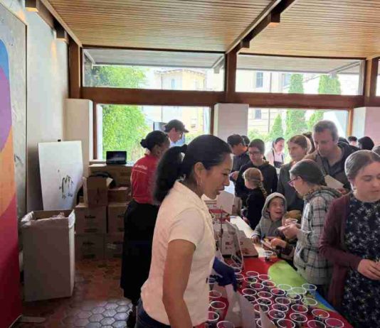 Frutas de Chile nuevamente presente en Passport DC en EE.UU.: Más de 3.000 personas conocieron y disfrutaron de la oferta agroalimentaria chilena