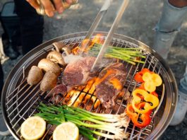 Kit parrillero esencial en Chile: qué accesorios necesitas de verdad según tu tipo de parrilla Kit parrillero esencial en Chile: qué accesorios necesitas de verdad según tu tipo de parrilla