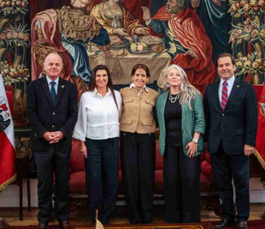 Mujer rural y alimentación saludable marcaron encuentro entre SNA y Primera Dama Mujer rural y alimentación saludable marcaron encuentro entre SNA y Primera Dama