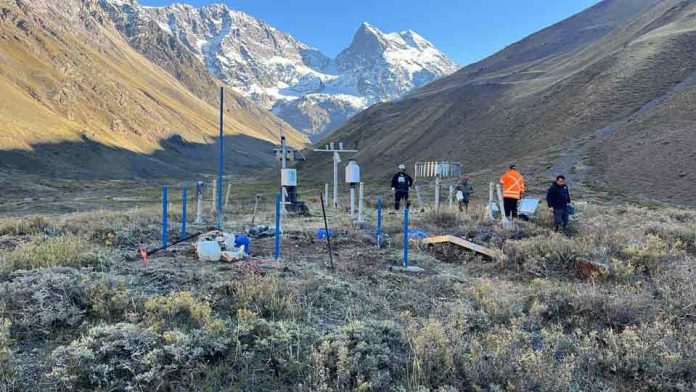 Tecnología en alta montaña cuantificará nieve caída y reservas hídricas en la cordillera capitalina