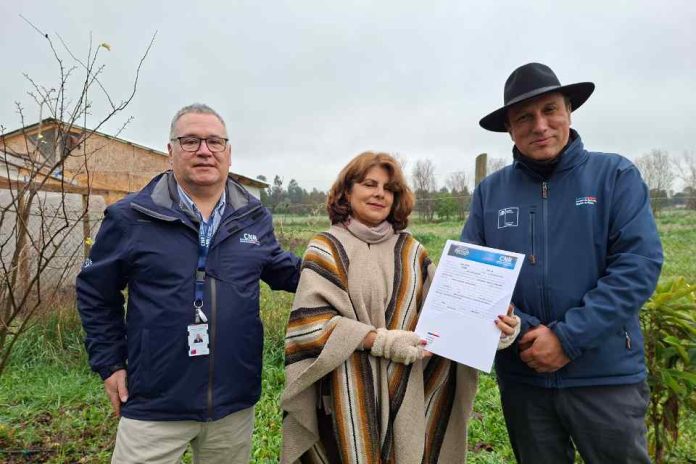 Agricultores de Ñuble tenderán riego tecnificado tras millonaria inversión estatal Agricultores de Ñuble tenderán riego tecnificado tras millonaria inversión estatal