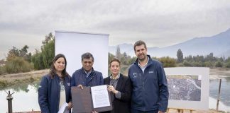 Cerca de 200 millones de pesos invierte INDAP para asegurar el riego y la agricultura en la región Metropolitana