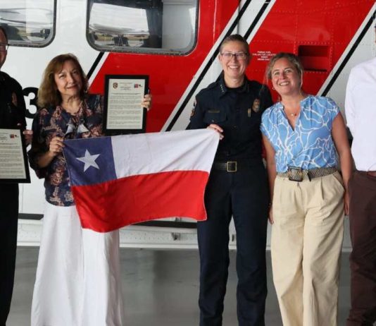 Chile presenta en Estados Unidos su modelo de gestión tecnológica en el principal encuentro de innovación aplicada a incendios forestales Chile presenta en Estados Unidos su modelo de gestión tecnológica en el principal encuentro de innovación aplicada a incendios forestales