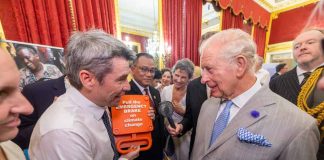 Ex ministro Marcelo Mena presenta al rey Carlos III el “freno de mano” contra el cambio climático