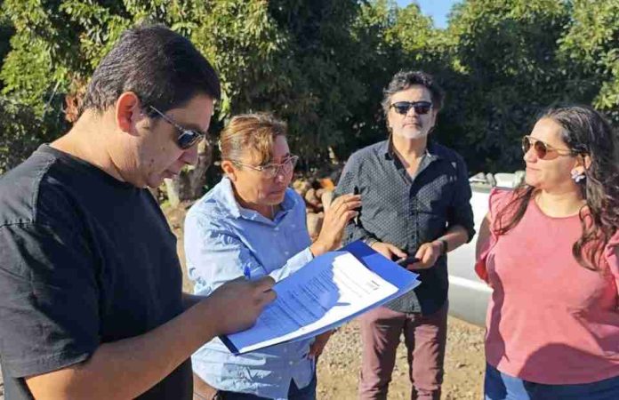 Lanzan Guía Práctica para apoyar la regularización de Derechos de Agua en la Región de Valparaíso Lanzan Guía Práctica para apoyar la regularización de Derechos de Agua en la Región de Valparaíso