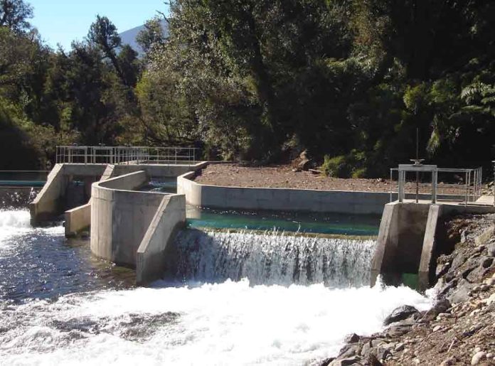 MOP ORDENA CIERRE PREVENTIVO DE BOCATOMAS Y CANALES EN LA REGIÓN DEL BIOBÍO PARA EVITAR DESBORDES E INUNDACIONES ESTE INVIERNO MOP ORDENA CIERRE PREVENTIVO DE BOCATOMAS Y CANALES EN LA REGIÓN DEL BIOBÍO PARA EVITAR DESBORDES E INUNDACIONES ESTE INVIERNO