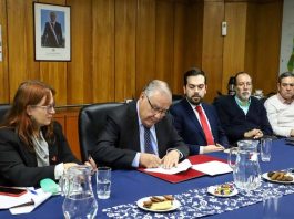 Ministro Jaime Campos firmó el decreto que formaliza el Comité técnico público privado de apoyo y fortalecimiento del cooperativismo agroalimentario y rural