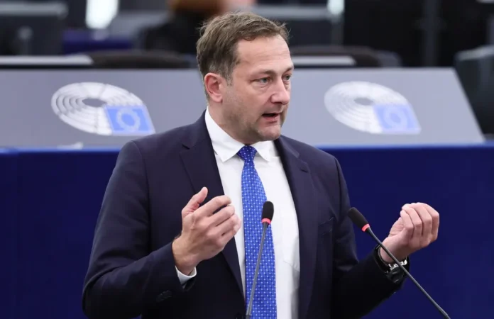 OBJ_20260519T171320T0001D_1_1-1024x661 Unión Europea | Hansen dice que le gustaría ayudar con más financiación por el precio de los fertilizantes pero que el dinero es