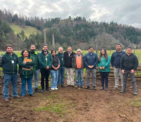 charla sobre prevención de Influenza Aviar en Santa Bárbara