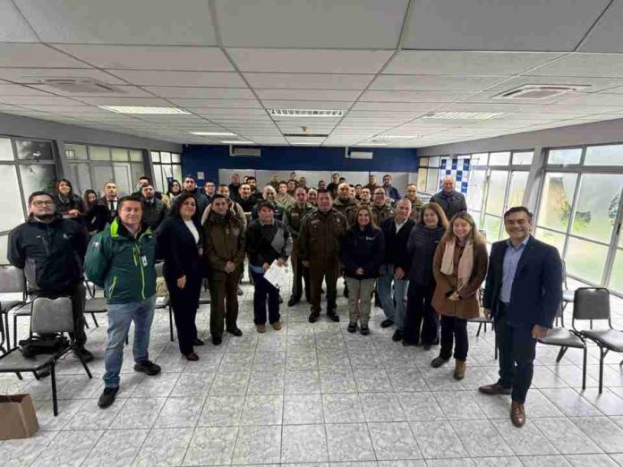 SAG Biobío y AFIPA capacitan sobre normativa de plaguicidas y fertilizantes en el contexto de los delitos rurales