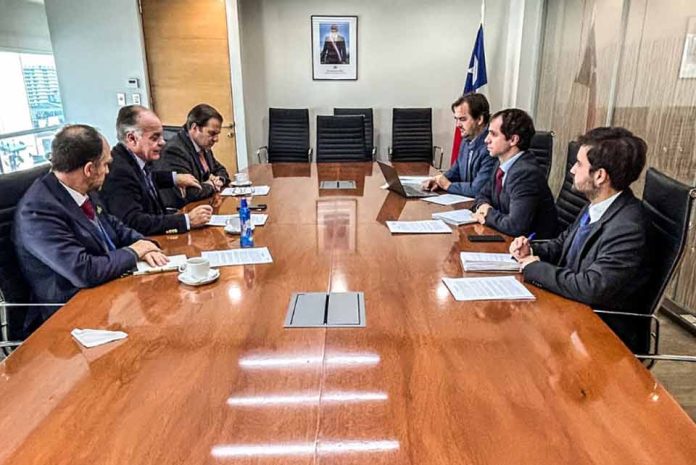 SNA plantea al Ministerio del Medio Ambiente los principales desafíos del sector agrícola SNA plantea al Ministerio del Medio Ambiente los principales desafíos del sector agrícola