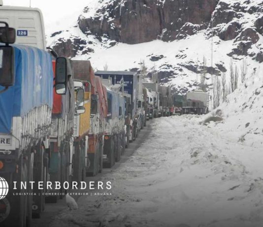 Temporada invernal y transporte terrestre internacional: el impacto de los pasos fronterizos según Interborders Temporada invernal y transporte terrestre internacional: el impacto de los pasos fronterizos según Interborders