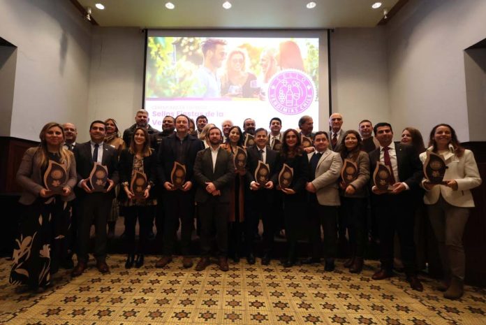 16 Fiestas de la Vendimia reciben el Sello 2026 y consolidan un estándar nacional para el enoturismo chileno 16 Fiestas de la Vendimia reciben el Sello 2026 y consolidan un estándar nacional para el enoturismo chileno