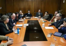 Consejo del Salmón y sector agrícola se reúnen con ministro Campos Consejo del Salmón y sector agrícola se reúnen con ministro Campos
