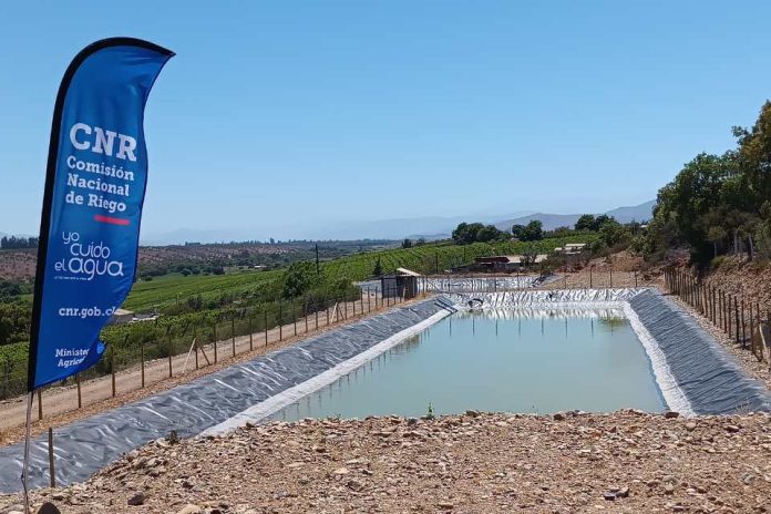 CNR invita a regantes a presentar sus proyectos a concurso por $1.400 millones para impulsar obras de acumulación y fortalecer la seguridad hídrica en el Norte Chico CNR invita a regantes a presentar sus proyectos a concurso por $1.400 millones para impulsar obras de acumulación y fortalecer la seguridad hídrica en el Norte Chico