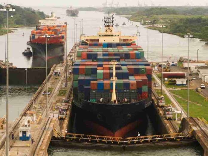 El Canal de Panamá bajo doble presión La amenaza del «Súper El Niño» y la tensión geopolítica global El Canal de Panamá bajo doble presión: La amenaza del «Súper El Niño» y la tensión geopolítica global