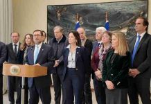 Frutas de Chile participa en reunión con Cancillería para abordar negociación arancelaria con Estados Unidos