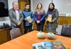 INIA entrega publicaciones técnicas a comunidad indígena de Nueva Imperial para fortalecer el aprendizaje agrícola INIA entrega publicaciones técnicas a comunidad indígena de Nueva Imperial para fortalecer el aprendizaje agrícola