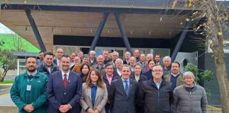 Noticia: Ministro (s) de Agricultura encabeza mesa de trabajo que busca fortalecer...