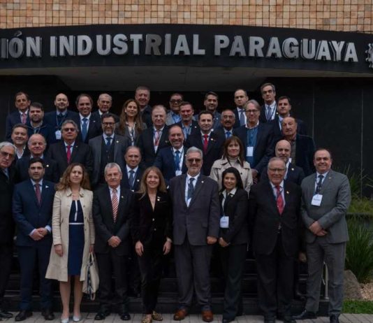 Presidente de Fedecarne participó en gira presidencial por Paraguay y Uruguay Presidente de Fedecarne participó en gira presidencial por Paraguay y Uruguay