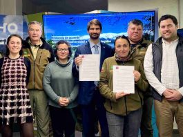 Servicio de Biodiversidad y Áreas Protegidas y Sindicato Nacional de Guardaparques de CONAF firman protocolo de acuerdo para el traspaso institucional Servicio de Biodiversidad y Áreas Protegidas y Sindicato Nacional de Guardaparques de CONAF firman protocolo de acuerdo para el traspaso institucional