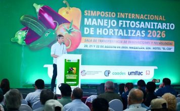 Reportaje | Avances en sanidad vegetal y nutrición biológica: Carlos Meza expone el modelo regenerativo de Terragénesis en los principales foros agrícolas de México